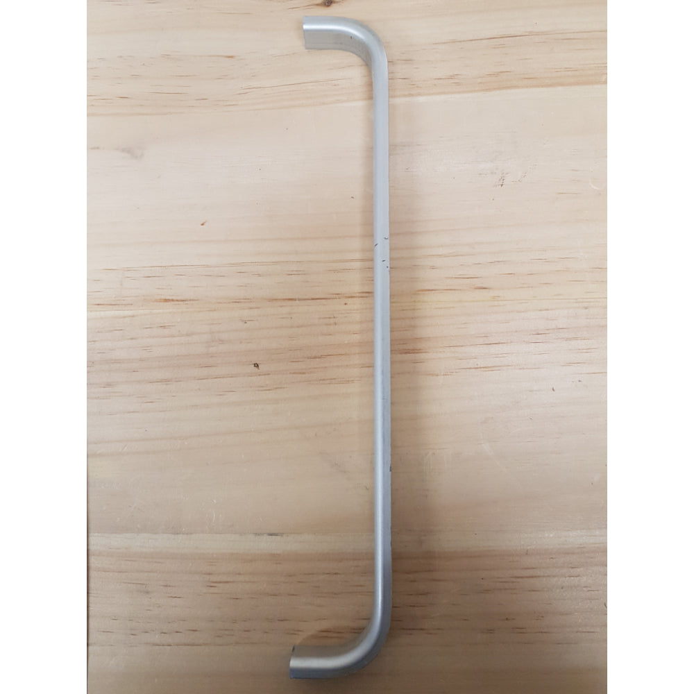 Poignée Ardco silver usagé Découvrez les frigos présentoirs et comptoirs réfrigérés chez Distribution CB. Parfaits pour les besoins commerciaux et au Québec.